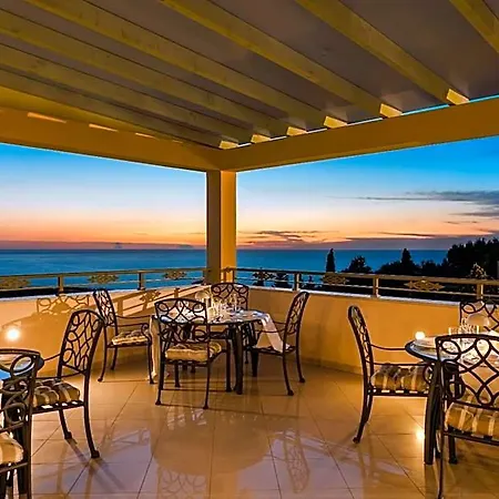 Belle View - Sea View & Sunset Hotel 4*