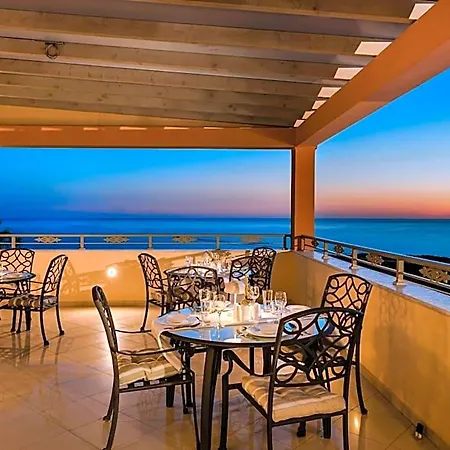 Belle View - Sea View & Sunset Hotel 4*